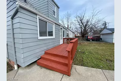 805 E 254th Street, Euclid, OH 44132 - Photo 15