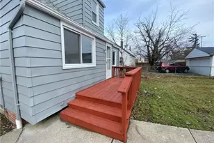 805 E 254th St, Euclid, OH 44132 - Photo 15