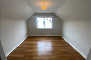 805 E 254th St, Euclid, OH 44132 - Photo 9
