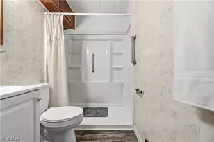 2806 33rd St NE, Canton, OH 44705 - Photo 17