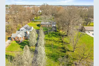 67 Valencia Drive, Cuyahoga Falls, OH 44223 - Photo 33