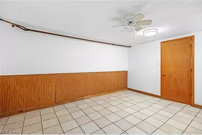 67 Valencia Drive, Cuyahoga Falls, OH 44223 - Photo 25