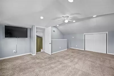 6017 Hodgman Drive, Parma Heights, OH 44130 - Photo 25