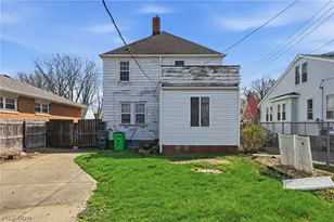 324 E 248th St, Euclid, OH 44123 - Photo 17