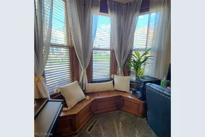 434 E Main Street, Barnesville, OH 43713 - Photo 9