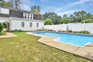 958 Ottawa Dr, Youngstown, OH 44511 - Photo 9
