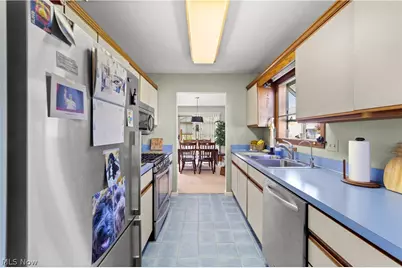 5800 Ridgeview Lane, Willoughby, OH 44094 - Photo 11