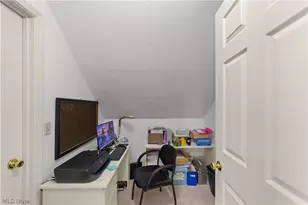 5800 Ridgeview Ln, Willoughby, OH 44094 - Photo 29