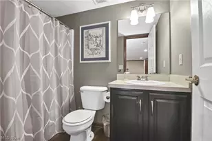 30941 Peppermill Ct, North Olmsted, OH 44070 - Photo 35