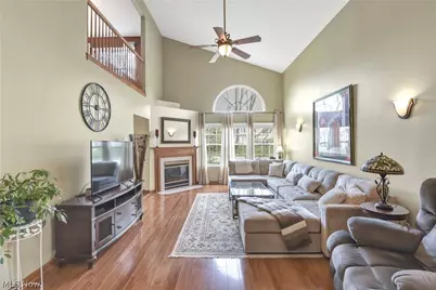 30941 Pepper Mill Court #83B, North Olmsted, OH 44070 - Photo 9