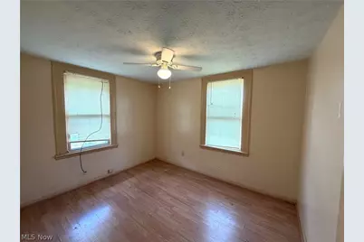 924 Concord Avenue, Akron, OH 44306 - Photo 21