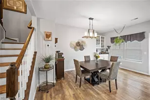 1410 Hopkins Ave, Oakwood, OH 44107 - Photo 9