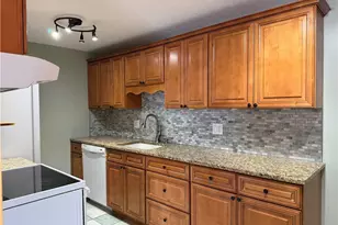 9611 Sunrise Blvd, North Royalton, OH 44133 - Photo 11