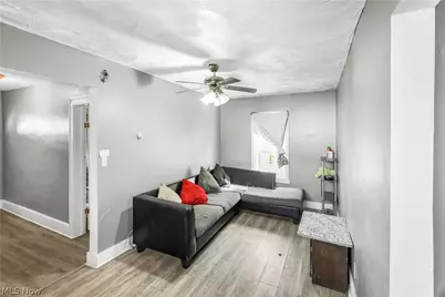 1138 7th Avenue, Akron, OH 44306 - Photo 9