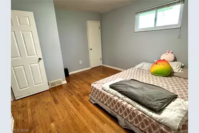 8945 Big Creek Parkway, Strongsville, OH 44149 - Photo 9