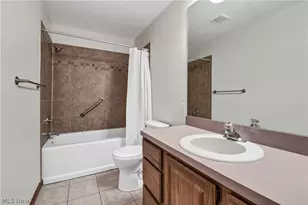 32078 Willow Cir, Avon Lake, OH 44012 - Photo 23