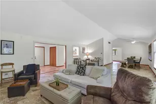 32078 Willow Cir, Avon Lake, OH 44012 - Photo 11