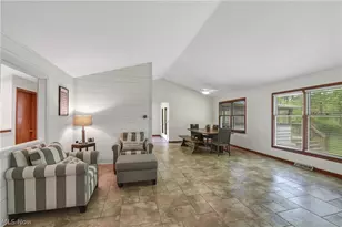 32078 Willow Cir, Avon Lake, OH 44012 - Photo 13