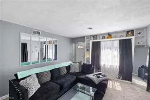 1020 W 19th St, Lorain, OH 44052 - Photo 9