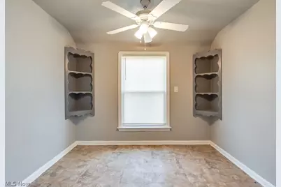 12013 Wayland Avenue, Loveland, OH 44111 - Photo 7