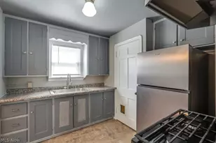 12013 Wayland Ave, Loveland, OH 44111 - Photo 9