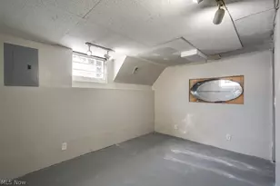 12013 Wayland Ave, Loveland, OH 44111 - Photo 15