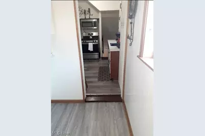 1512 Middle Avenue, Elyria, OH 44035 - Photo 11