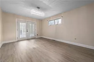12101 The Bluffs, Strongsville, OH 44136 - Photo 25