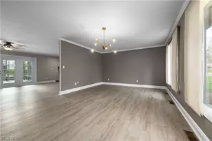12101 The Bluffs, Strongsville, OH 44136 - Photo 13