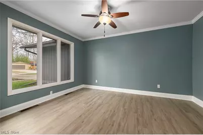 12101 The Bluffs, Strongsville, OH 44136 - Photo 9