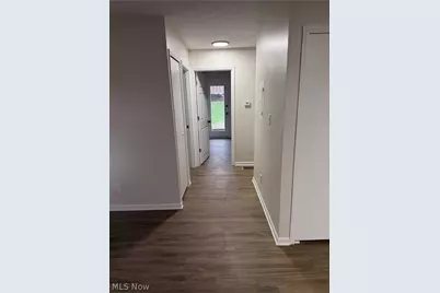 122 Royal Crest Dr, Seville, OH 44273 - Photo 5