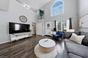 1833 Hobbits Way, Brunswick, OH 44212 - Photo 5