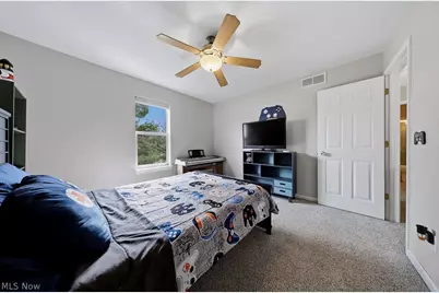 1833 Hobbits Way, Brunswick, OH 44212 - Photo 35