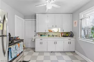 2161 Carabel Ave, Oakwood, OH 44107 - Photo 21