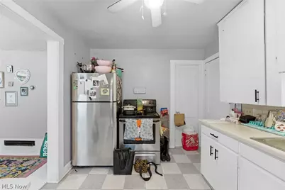 2161 Carabel Avenue, Oakwood, OH 44107 - Photo 23