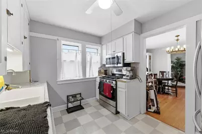 2161 Carabel Avenue, Oakwood, OH 44107 - Photo 11