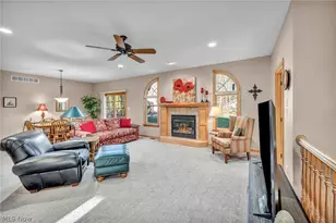 174 Circle Dr, Doylestown, OH 44230 - Photo 9