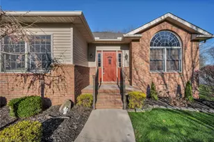 174 Circle Dr, Doylestown, OH 44230 - Photo 5