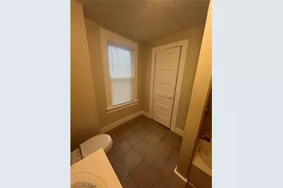 716 Grace Avenue, Akron, OH 44320 - Photo 13