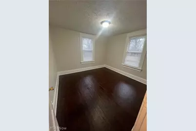 716 Grace Avenue, Akron, OH 44320 - Photo 9