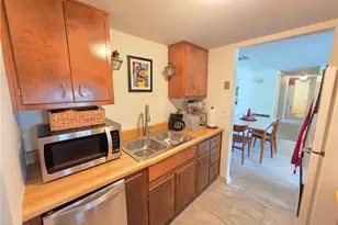 6995 Carriage Hill Dr, Brecksville, OH 44141 - Photo 7