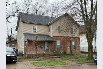 140 School Street, Elyria, OH 44035 - Photo 1