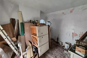 2021 Commercial St, Mingo Junction, OH 43938 - Photo 5