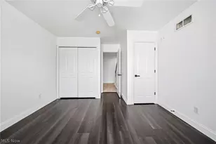 351 E Legend Ct, Highland Heights, OH 44143 - Photo 23