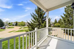 351 E Legend Ct, Highland Heights, OH 44143 - Photo 29
