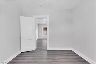 1221 E 168th St, Loveland, OH 44110 - Photo 13