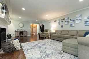 15 Wintergreen Hill Dr, Painesville, OH 44077 - Photo 9