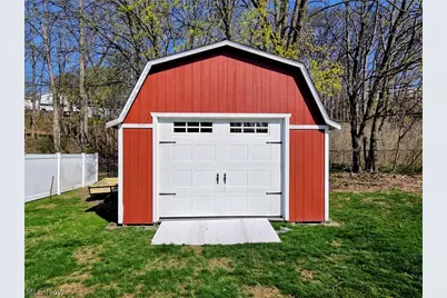 15 Wintergreen Hill Drive, Painesville, OH 44077 - Photo 33