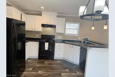 202 W Main Street #139, Conneaut, OH 44030 - Photo 17