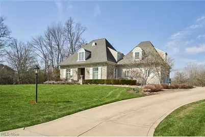 2242 Rock Creek N, Akron, OH 44333 - Photo 3